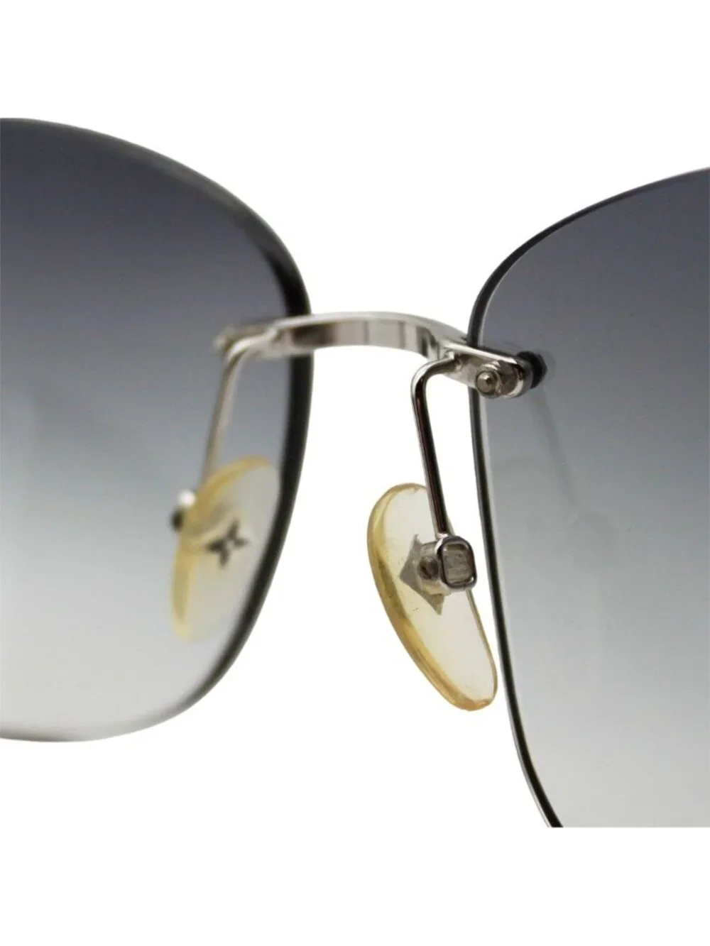Louis Vuitton Sunglasses Metal Acetate Lily Teardrop Gray Adults Eyewear